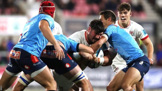 Tom O'Toole in action against the Bulls