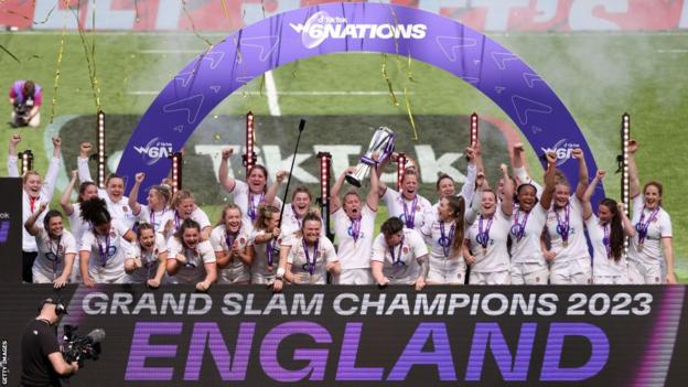 Marlie Packer of England celebrates with the trophy after the TikTok Women's Six Nations match between England and France