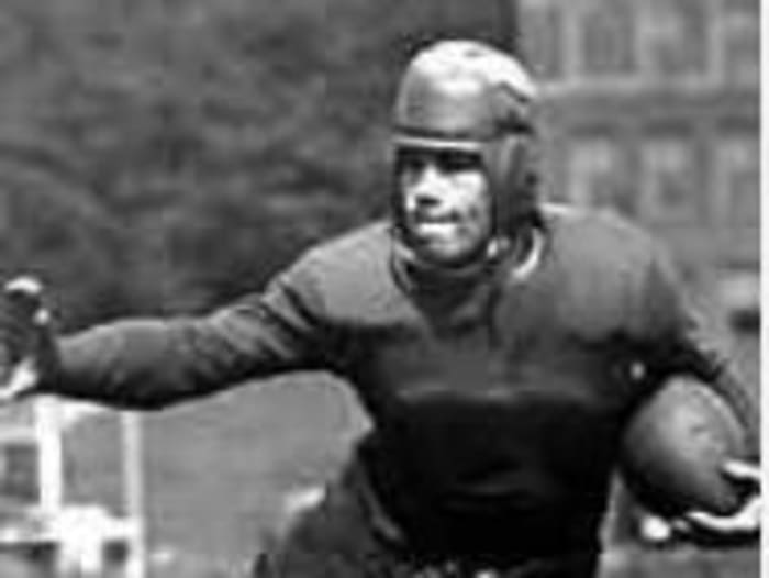 Gene McEver, Halfback (1928-29; 1931)