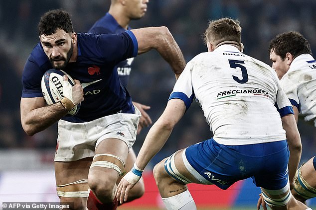 Captain Charles Ollivon crossed over the line for the only French try in the encounter