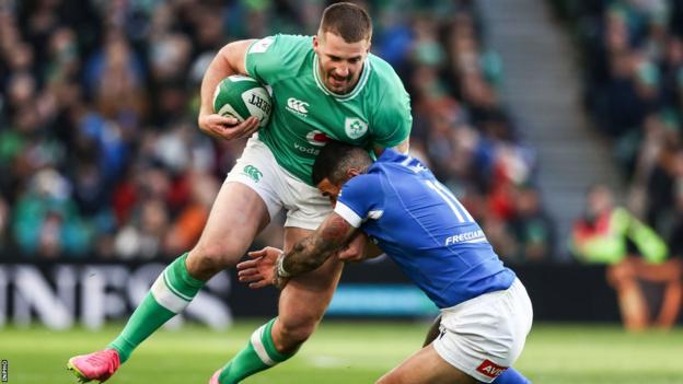 Stuart McCloskey carries the ball