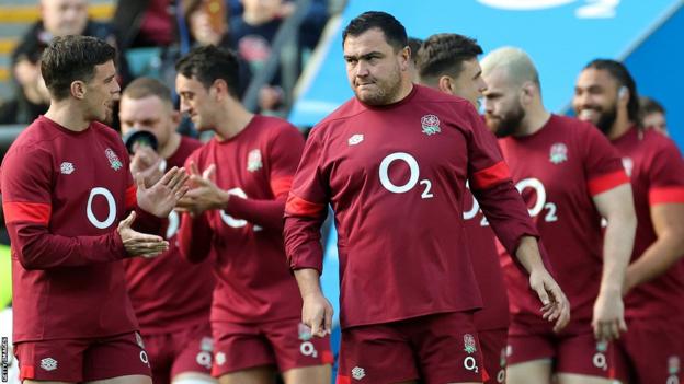 Jamie George and his England team-mates at an open training session