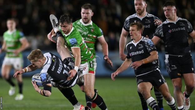 Ben Redshaw scored Newcastle's one first-half try