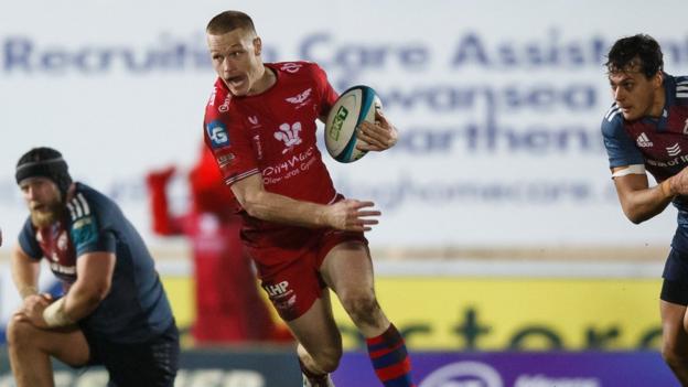 Johnny McNicholl on the attack for Scarlets