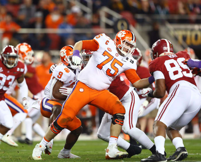 Mitch Hyatt, Offensive Lineman (2015-'18)