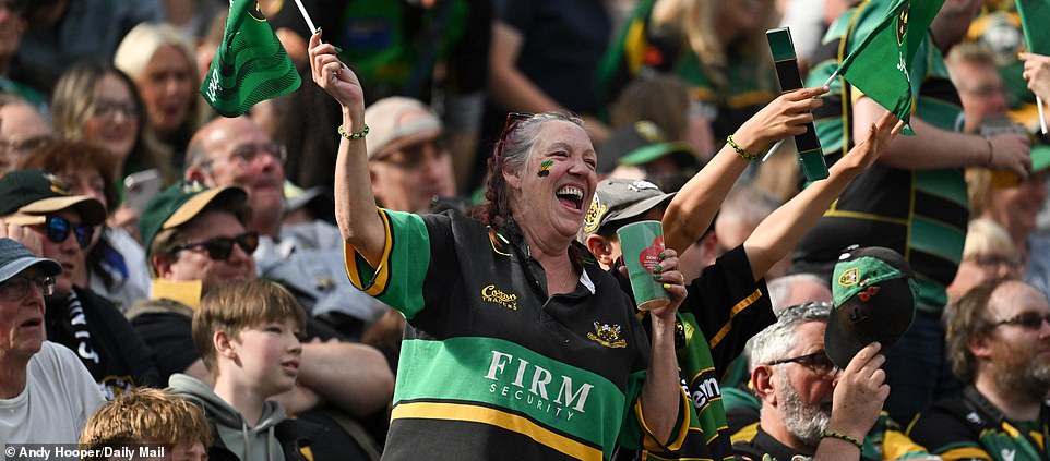 Fans waved flags to welcome out the teams on a sunny and hugely dramatic afternoon at the home of English rugby