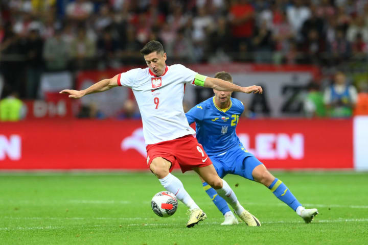 Robert Lewandowski, Valeriy Bondar