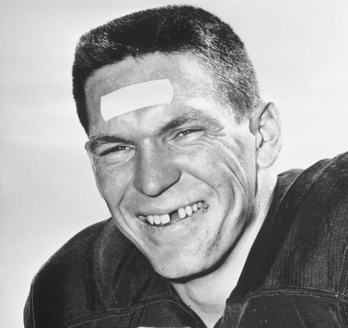 Lee Roy Jordan, Linebacker (1960-62)