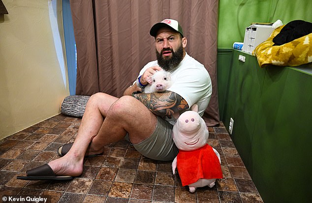 Mail Sport pair Nik Simon and Kevin Quigley took Marler to a place where people drink tea while micro pigs climb on their lap in Tokyo