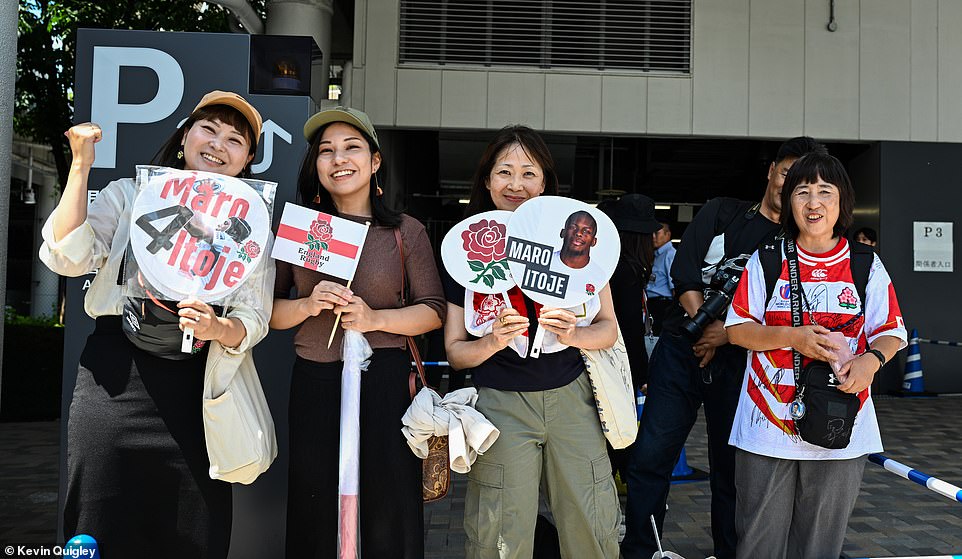 Several England stars proved to be an attraction for fans, with Saracens legend Maro Itoje particularly popular out in Tokyo