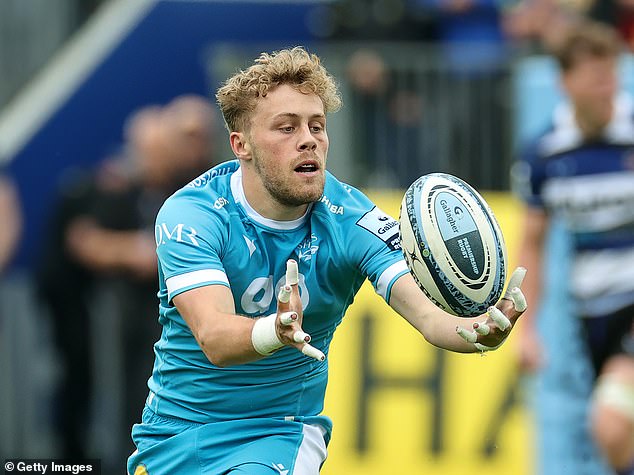 Sale Sharks star Gus Warr is set to become part of the senior Scotland set-up