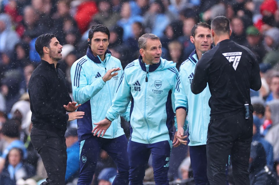 Arteta and the rest of the Arsenal bench were fuming