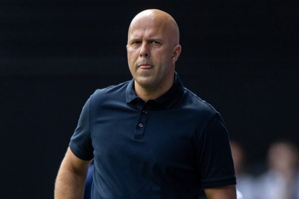 IPSWICH, ENGLAND - Saturday, August 17, 2024: Liverpool's head coach Arne Slot during the FA Premier League match between Ipswich Town FC and Liverpool FC at Portman Road. (Photo by David Rawcliffe/Propaganda)