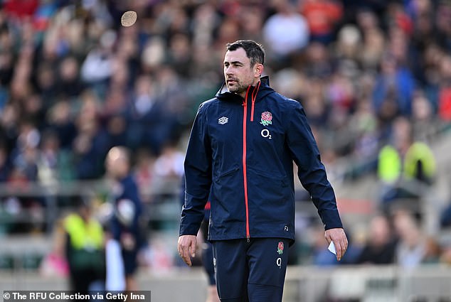 England defence coach and two-time World Cup winner Felix Jones quit his position