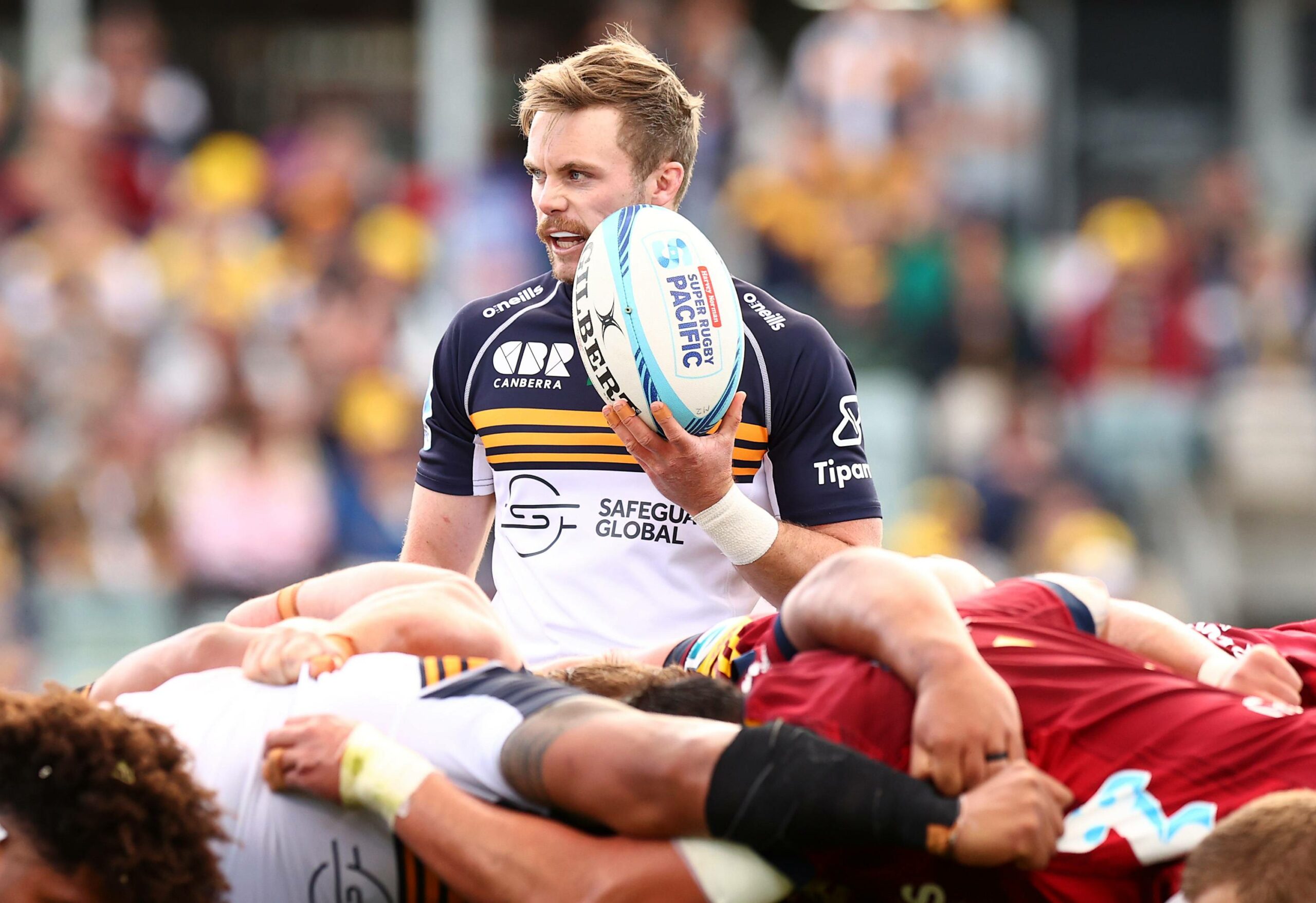 Ryan Lonergan of the Brumbies prepares to feed a scrum during the round 12 Super Rugby Pacific match between ACT Brumbies and Highlanders at GIO Stadium, on May 14, 2023, in Canberra, Australia. (Photo by Mark Nolan/Getty Images)