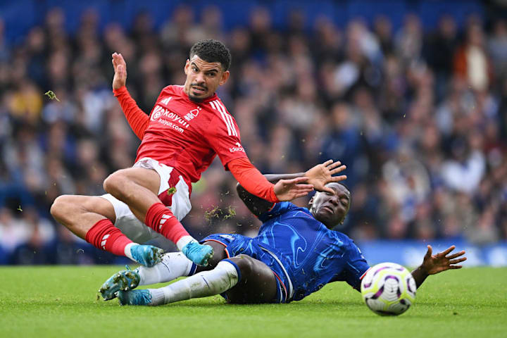 Morgan Gibbs-White, Moises Caicedo