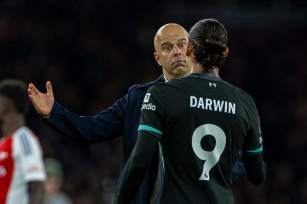 LONDON, ENGLAND - Sunday, October 27, 2024: Liverpool's head coach Arne Slot and Darwin Núñez after the FA Premier League match between Arsenal FC and Liverpool FC at the Emirates Stadium. (Photo by David Rawcliffe/Propaganda)