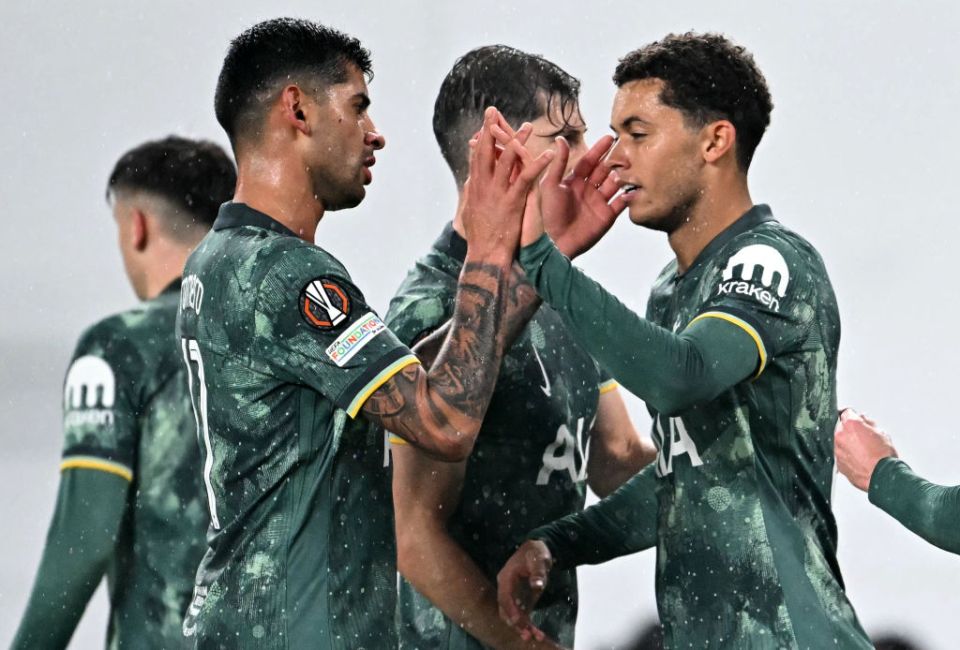 Tottenham kept their 100 percent Europa League record alive with a 2-1 win at Ferencvaros