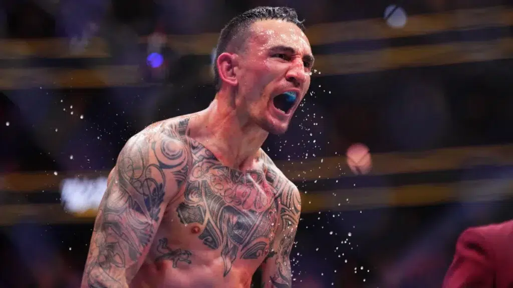 max holloway water celebrate