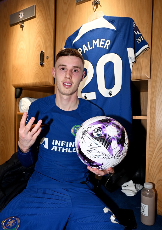 Palmer left with the match ball from what was a record-breaking clash