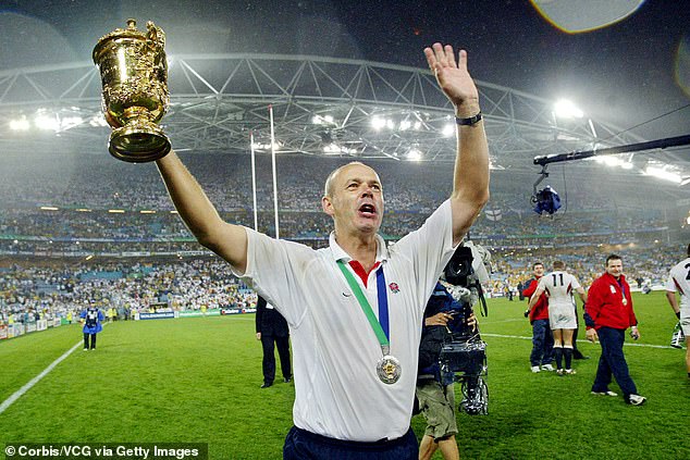 Sir Clive Woodward recently attended a glittering gala dinner in celebration of the England team which won the 2003 Rugby World Cup