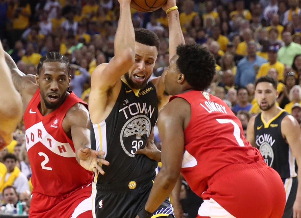 Stephen Curry vs. Toronto Raptors