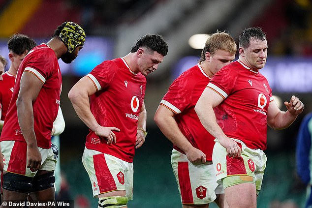 Wales have lost their opening two autumn internationals against Fiji and Australia