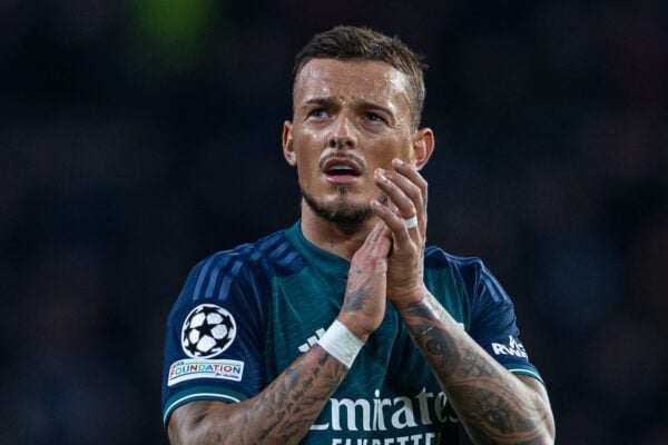 EINDHOVEN, THE NETHERLANDS - Tuesday, December 12, 2023: Arsenal's Ben White applauds the supporters after the UEFA Champions League Group B game between PSV Eindhoven and Arsenal FC at the Philips Stadion. The game ended in a 1-1 draw. (Photo by David Rawcliffe/Propaganda)