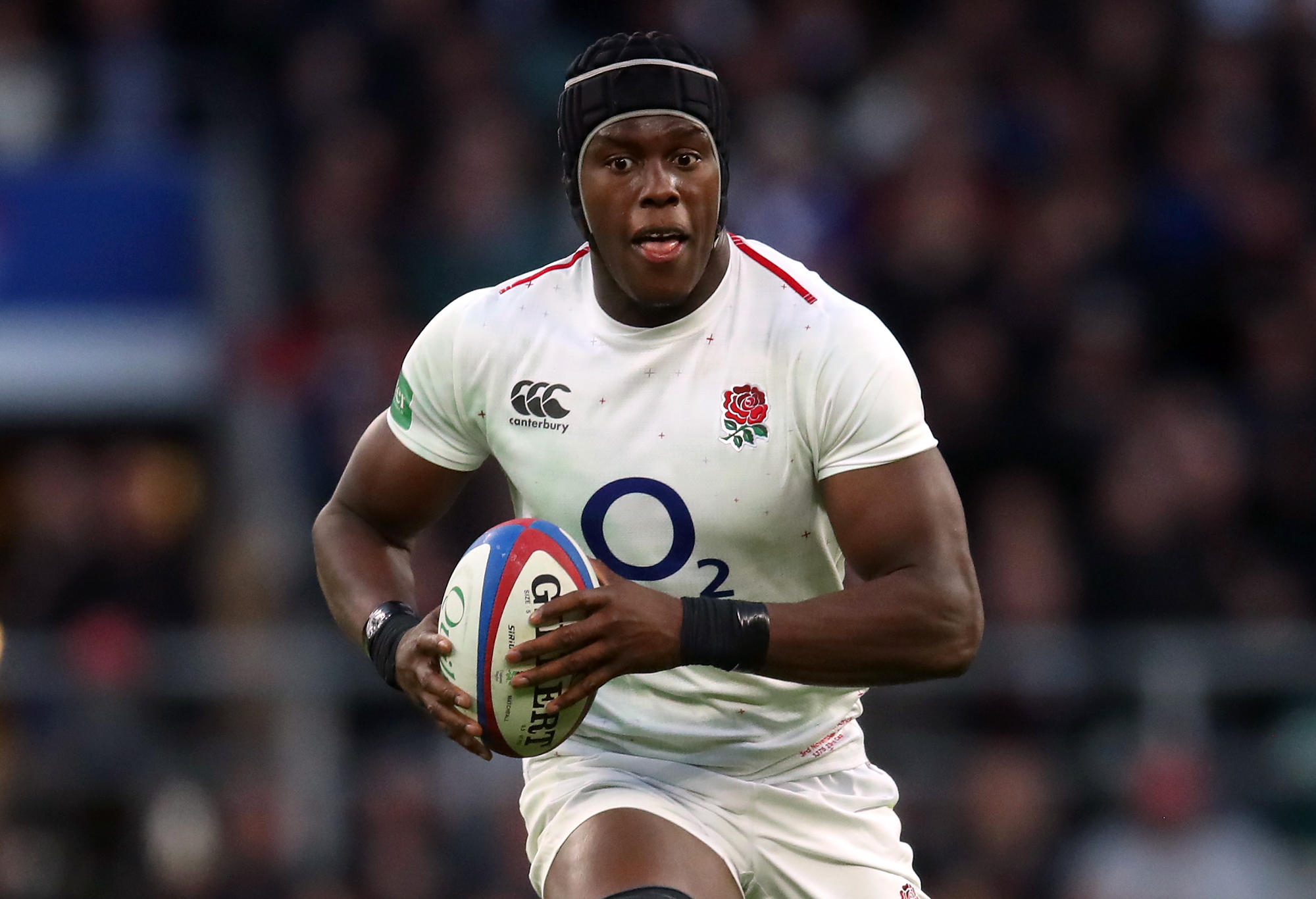 Maro Itoje runs the ball for England