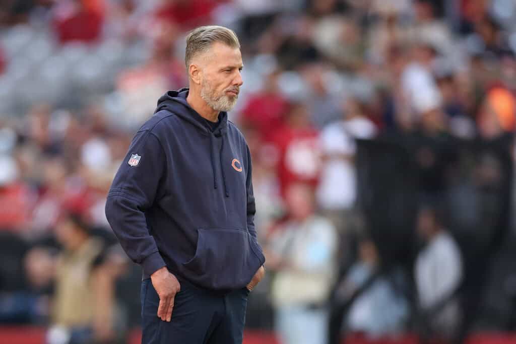 GLENDALE, ARIZONA - NOVEMBER 03: Head coach Matt Eberflus of the Chicago Bears before the NFL game at State Farm Stadium on November 03, 2024 in Glendale, Arizona. The Cardinals defeated the Bears 29-9. 