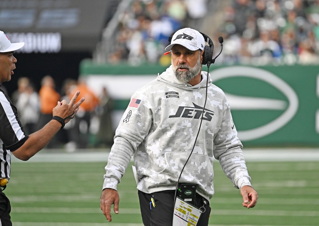 New York Jets interim coach Jeff Ulbrich reacts during the first quarter of the Jets and Indianapolis Colts game in East Rutherford, NJ. 