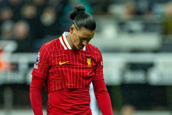 NEWCASTLE-UPON-TYNE, ENGLAND - Wednesday, December 4, 2024: Liverpool's Darwin Núñez during the FA Premier League match between Newcastle United FC and Liverpool FC at St James' Park. (Photo by David Rawcliffe/Propaganda)