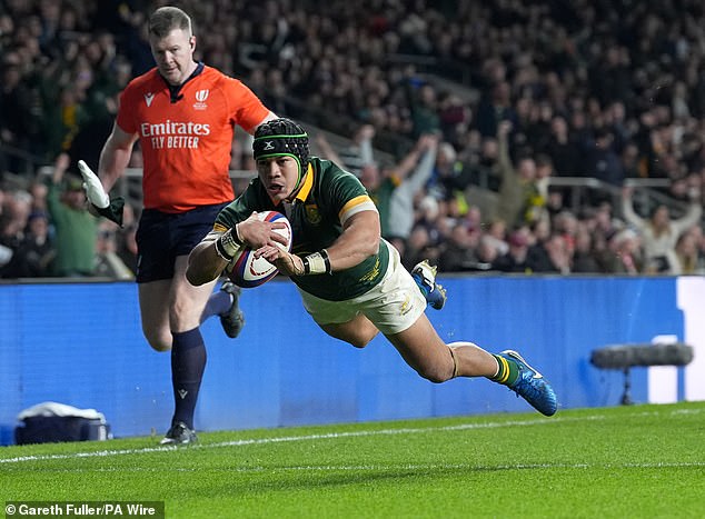 Cheslin Kolbe scored two tries for the visitors in a highly entertaining Test match in London