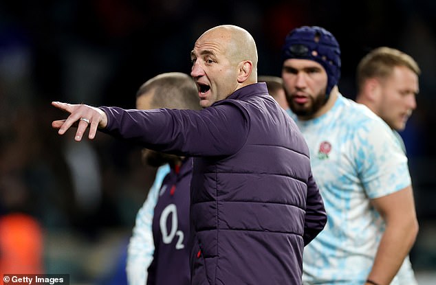 Meanwhile, Steve Borthwick was busy and animated – barking orders and gesturing as he put his players through their paces