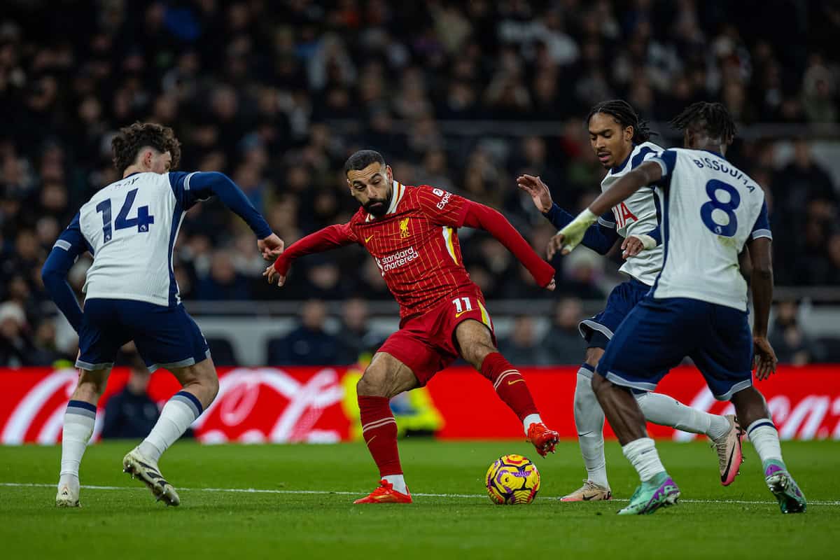 LONDON, ENGLAND - Sunday, December 22, 2024: Liverpool's Mohamed Salah during the FA Premier League match between Tottenham Hotspur FC and Liverpool FC at the Tottenham Hotspur Stadium. (Photo by David Rawcliffe/Propaganda)