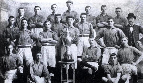 Liverpool FC squad photo season 1901/02 - 1900s