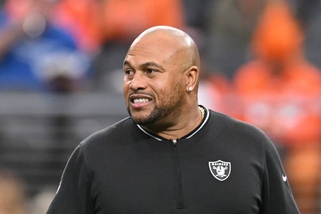 LAS VEGAS, NEVADA - NOVEMBER 24: Head coach Antonio Pierce of the Las Vegas Raiders looks on prior to a game against the Denver Broncos at Allegiant Stadium on November 24, 2024 in Las Vegas, Nevada. 