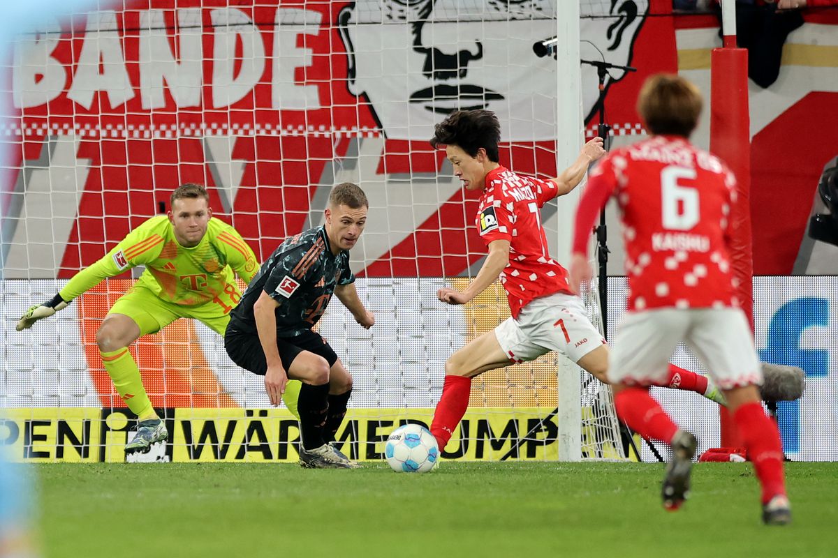 1. FSV Mainz 05 v FC Bayern München - Bundesliga