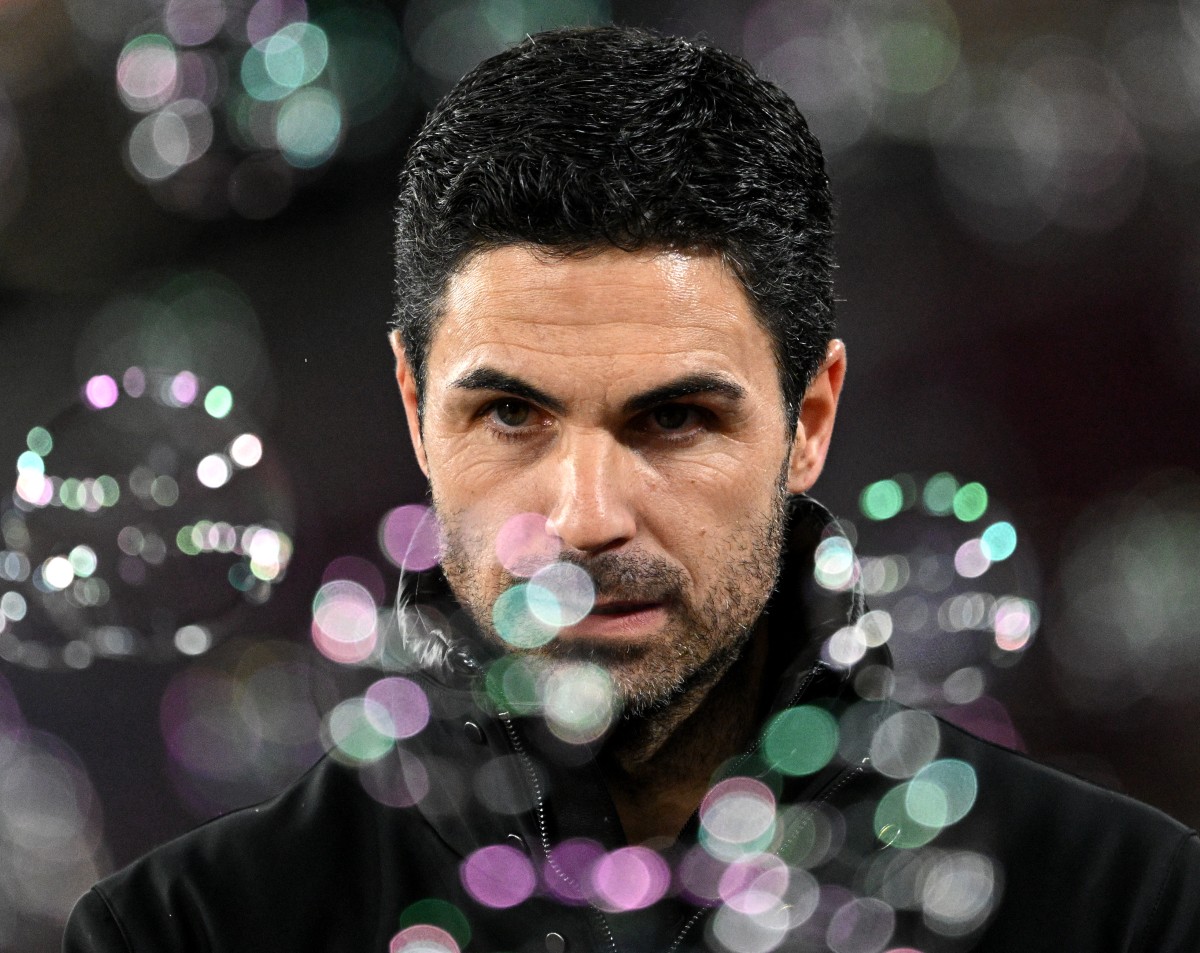 Mikel Arteta during Arsenal's 5-2 win over West Ham